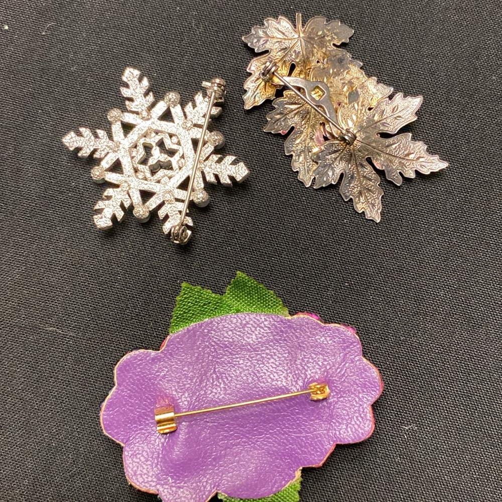 Brooch Bundle!!!! - image 5